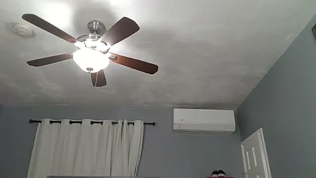 timefordemongirlslive online show from March 29, 1:49 am