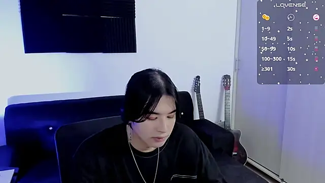 JordiWilld online show from March 18, 1:31 am