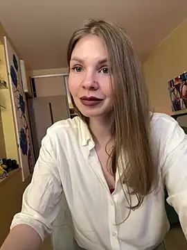 ReginaSparkle online show from February 26, 1:11 am