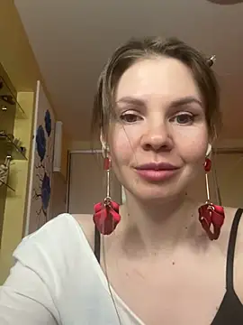 ReginaSparkle online show from March 7, 4:46 am