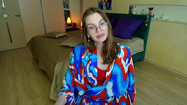 ReginaSparkle online show from March 12, 11:33 pm