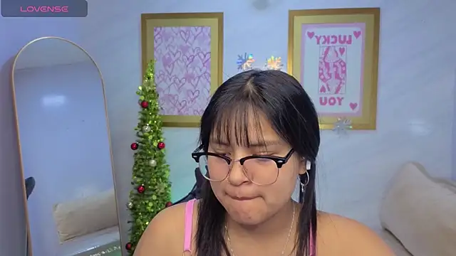 Paulette v online show from January 7, 1:02 pm