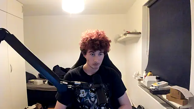 KawaiiMinaUwU online show from January 22, 8:49 pm