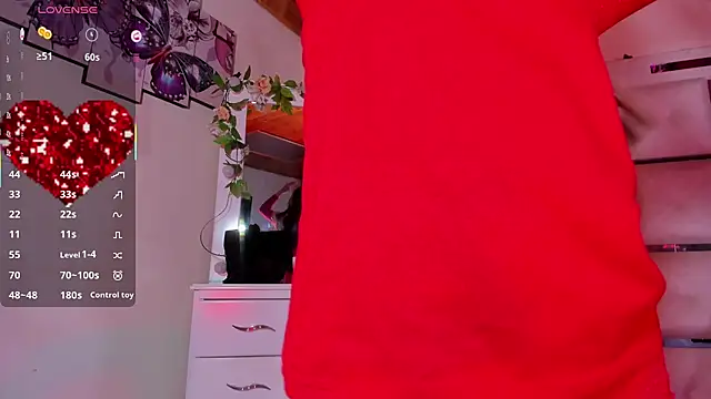 emili clark online show from February 14, 4:26 am