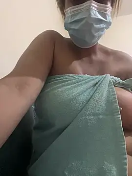 Snapshot of Lola-Sexxx chatting on February 16, 9:27 pm Lola-Sexxx online show from February 16, 9:27 pm