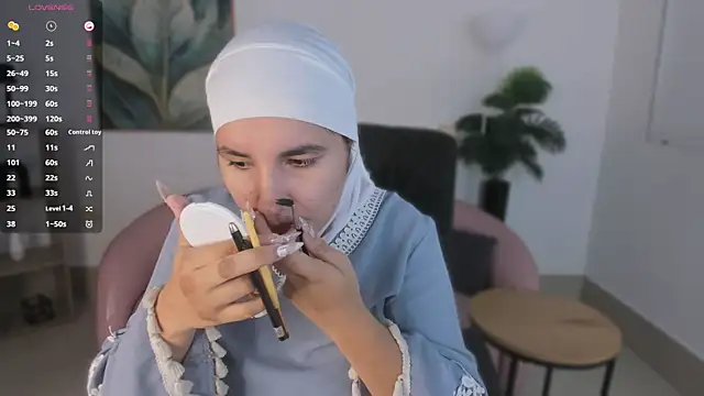 Ayha khalaf online show from September 29, 1:22 am