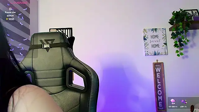 love sharol  online show from February 24, 1:02 am