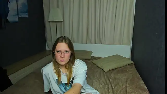 TessaSwans online show from January 30, 6:21 pm