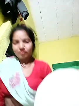 Bhuvi Bedi online show from February 2, 7:14 pm