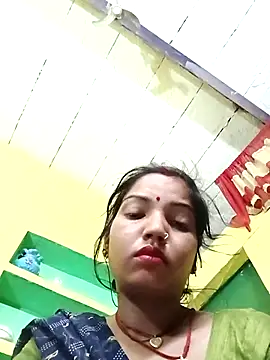 Bhuvi Bedi online show from March 4, 11:32 pm