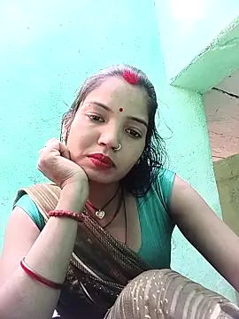 Bhuvi Bedi online show from March 11, 6:10 am