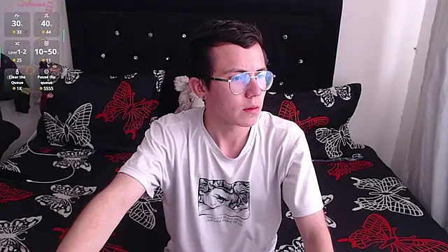 Tina 4 Charlie online show from March 6, 3:02 pm