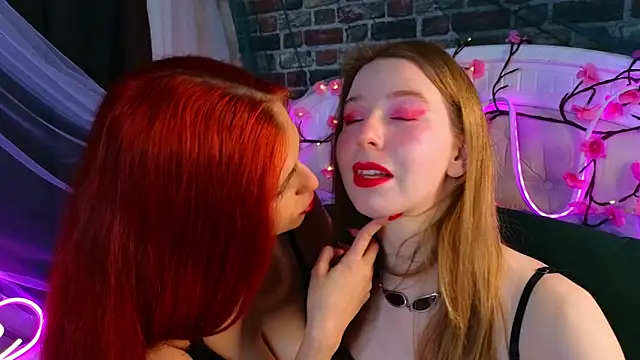 MarjorieBrown online show from March 17, 8:12 pm