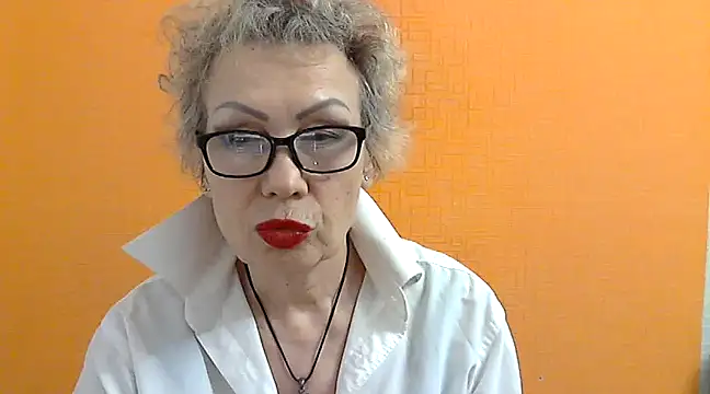 Snapshot of NessyJenixs chatting on March 17, 7:26 pm NessyJenixs online show from March 17, 7:26 pm