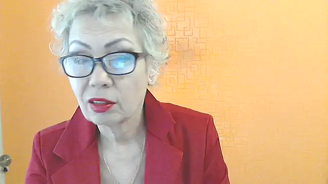 NessyJenixs online show from February 2, 8:02 am