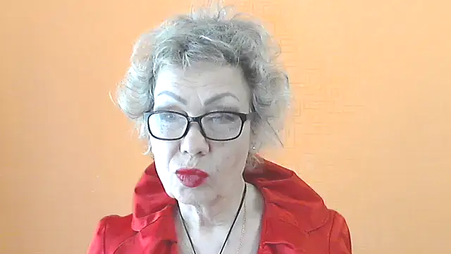 Snapshot of NessyJenixs chatting on April 29, 6:28 am NessyJenixs online show from April 29, 6:28 am