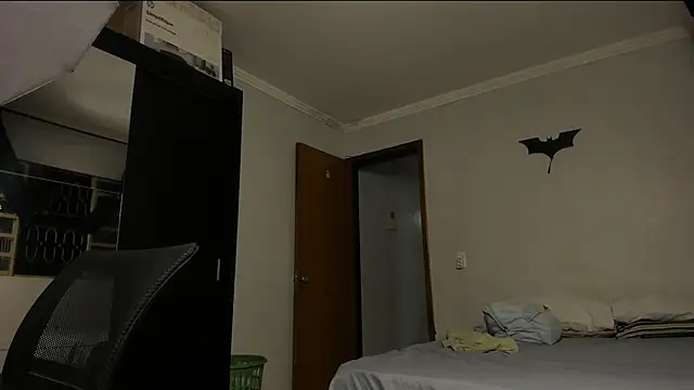 Snapshot of sexyflight chatting on March 9, 3:32 am sexyflight online show from March 9, 3:32 am