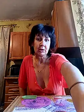 Snapshot of Laura_Kiss chatting on January 2, 9:54 am Laura Kiss online show from January 2, 9:54 am