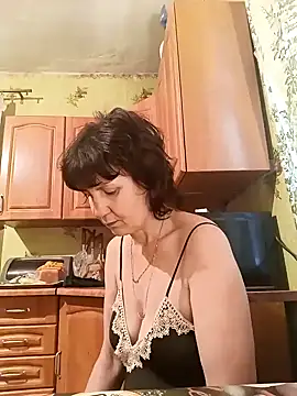 Snapshot of Laura_Kiss chatting on January 18, 6:13 am Laura Kiss online show from January 18, 6:13 am