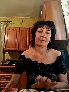 Snapshot of Laura_Kiss chatting on January 22, 7:46 am Laura Kiss online show from January 22, 7:46 am