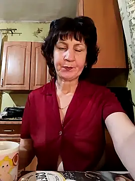 Snapshot of Laura_Kiss chatting on March 1, 4:11 pm Laura Kiss online show from March 1, 4:11 pm