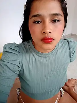 Morenalatina-hotsex online show from February 23, 9:12 pm