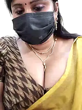 Snapshot of Queenflowerr chatting on January 30, 7:59 pm Queenflowerr online show from January 30, 7:59 pm