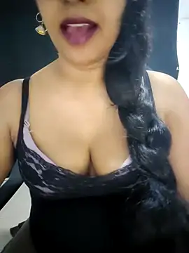 Snapshot of Sexy-Monikaa chatting on February 23, 2:46 pm Sexy-Monikaa online show from February 23, 2:46 pm
