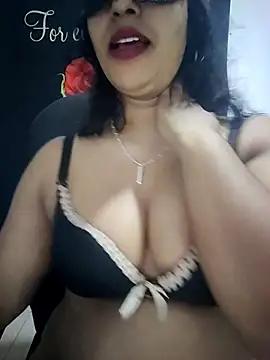 Snapshot of Sexy-Monikaa chatting on March 2, 7:02 pm Sexy-Monikaa online show from March 2, 7:02 pm