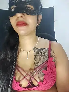 Snapshot of Sexy-Monikaa chatting on March 21, 9:12 pm Sexy-Monikaa online show from March 21, 9:12 pm