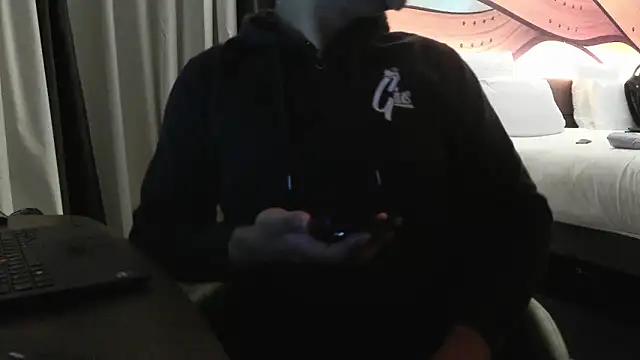 IndienTiger online show from February 11, 9:20 pm