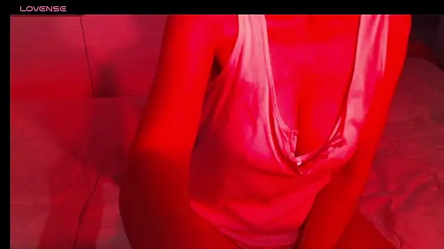 Snapshot of sweetchani666 chatting on April 26, 8:12 am sweetchani666 online show from April 26, 8:12 am