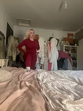 blissdimicco online show from March 10, 5:50 pm