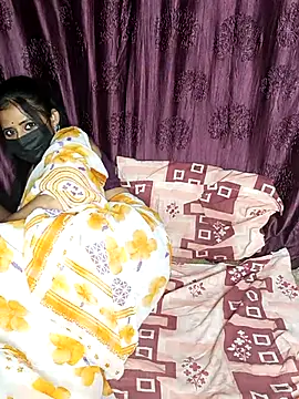 Snapshot of Hot_honey77 chatting on February 27, 10:53 pm Hot honey77 online show from February 27, 10:53 pm