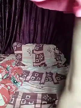 Snapshot of Hot_honey77 chatting on March 5, 10:21 pm Hot honey77 online show from March 5, 10:21 pm