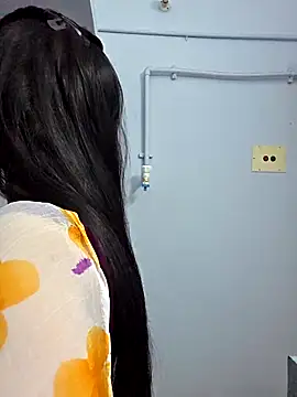 Snapshot of Hot_honey77 chatting on September 20, 5:47 pm Hot honey77 online show from September 20, 5:47 pm