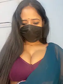Snapshot of Hot_honey77 chatting on November 13, 6:07 pm Hot honey77 online show from November 13, 6:07 pm