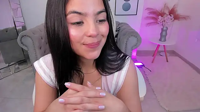 Layla Breezee online show from March 8, 6:16 pm