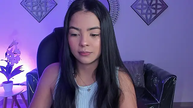 Layla Breezee online show from March 22, 9:34 am