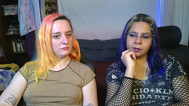 Evelan420 online show from February 19, 6:37 pm