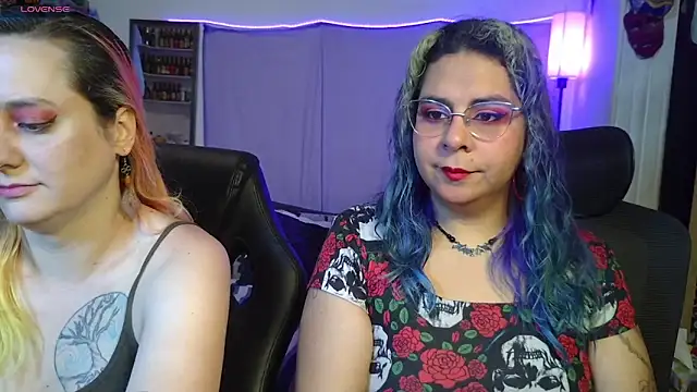 Evelan420 online show from April 16, 7:25 pm