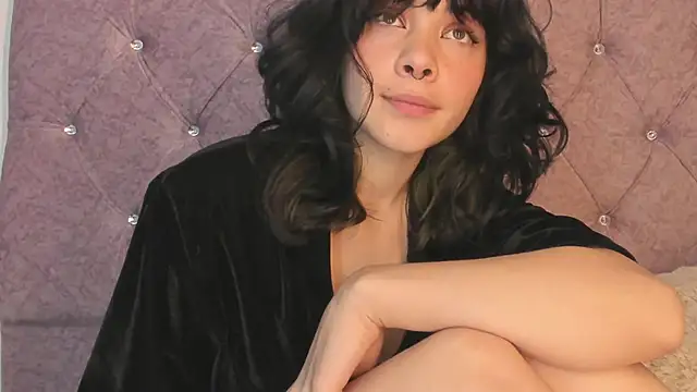 Snapshot of onix_bl4ck chatting on March 9, 2:39 am onix bl4ck online show from March 9, 2:39 am