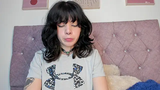 Snapshot of onix_bl4ck chatting on March 15, 12:47 am onix bl4ck online show from March 15, 12:47 am