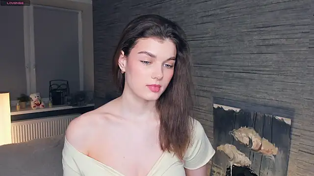 FloraDobb online show from March 9, 10:41 pm