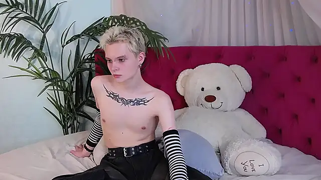 DemianEnglen online show from February 26, 11:59 pm