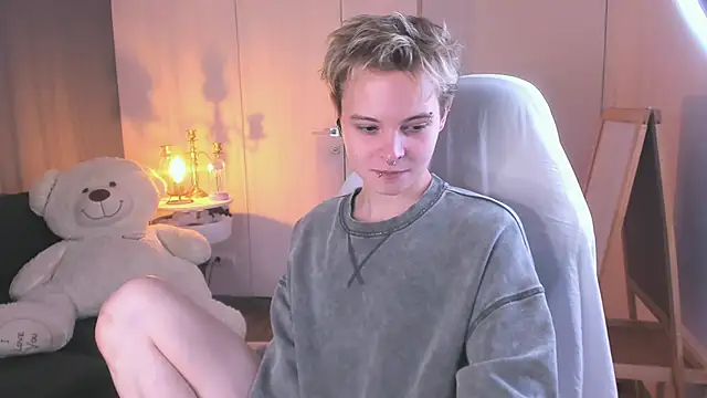 DemianEnglen online show from September 13, 6:18 pm