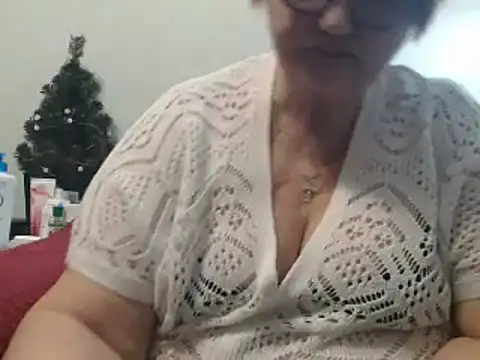 DeniseeRosea online show from March 13, 7:06 pm