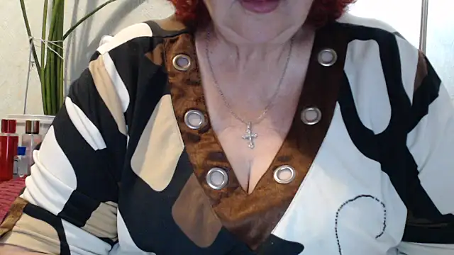 Snapshot of DeniseeRosea chatting on June 22, 1:29 am DeniseeRosea online show from June 22, 1:29 am