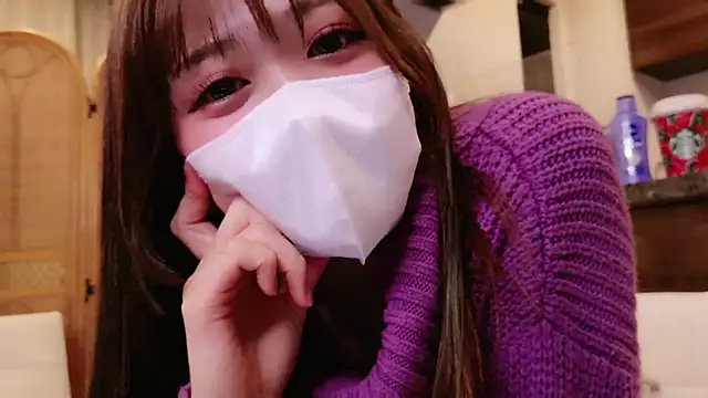 Snapshot of NA-KAREN-V8 chatting on March 5, 11:49 am NA-KAREN-V8 online show from March 5, 11:49 am
