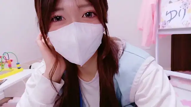 Snapshot of NA-KAREN-V8 chatting on October 5, 11:41 am NA-KAREN-V8 online show from October 5, 11:41 am